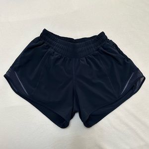 True Navy Hotty Hot Lululemon Shorts 4 Inch Low Rise